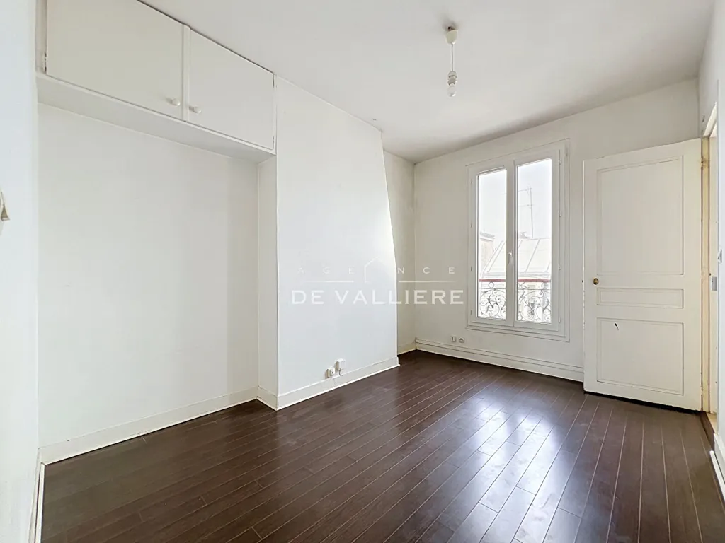 Toad - Flat with Balcony in Nanterre Centre