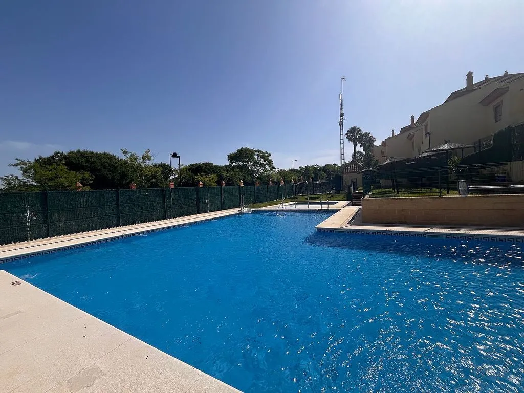Bassein - Apartment with Pool and Terrace in Islantilla