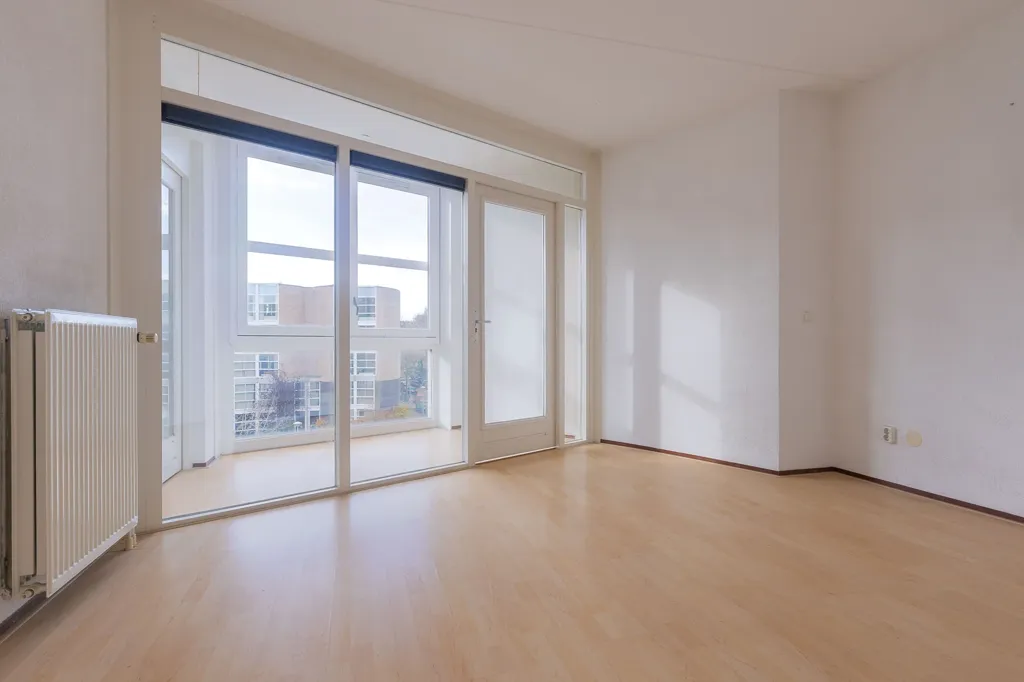 Pièces - Amsterdam School Flat with Loggia in Amsterdam-Zuid
