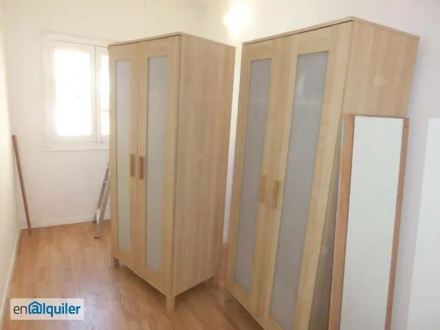 Camere da letto - Flat with Balcony and Storage in City Centre