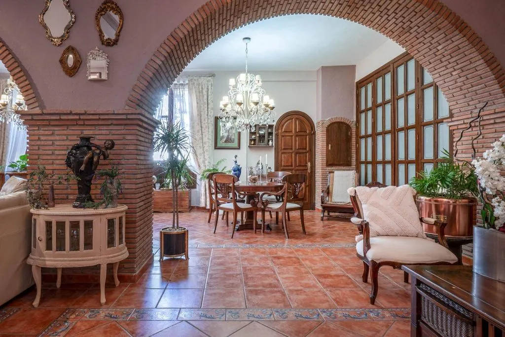 Living Room - Historic Palatial House with Pool in Ogíjares