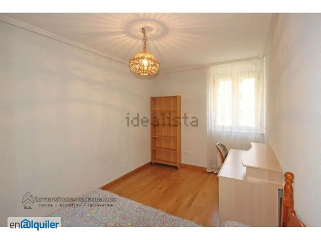 Chambres - Student-Friendly Flat with Balcony in Barrio Blanco