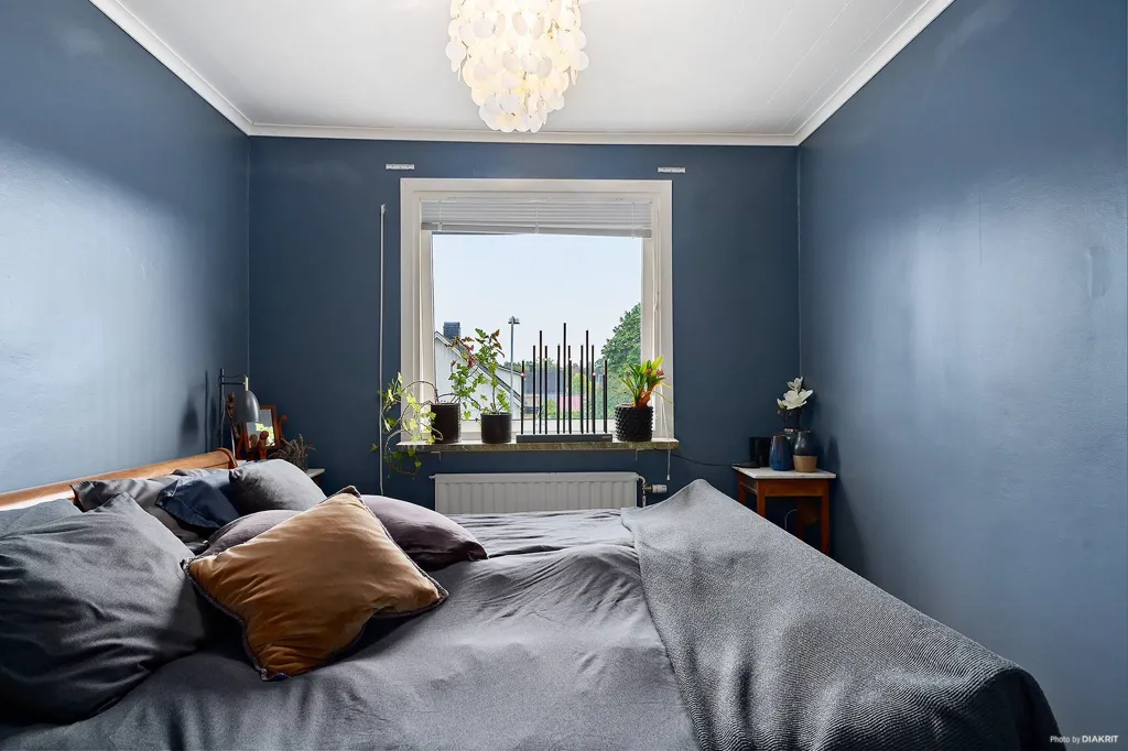 Magamistoad - Cozy 3rd Floor Flat with Balcony on Kvarngatan