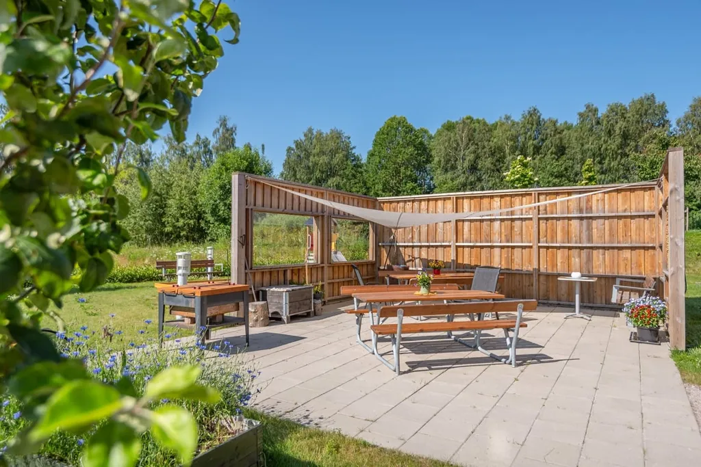 Jardin - Modern Flat with Ljungan View in Kvissleby