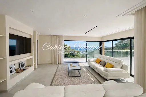 Elutuba - Luxury Villa with Sea View in Grimaud