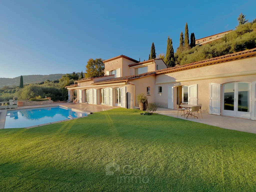 Exterior - Luxury Villa with Sea View in Cabris