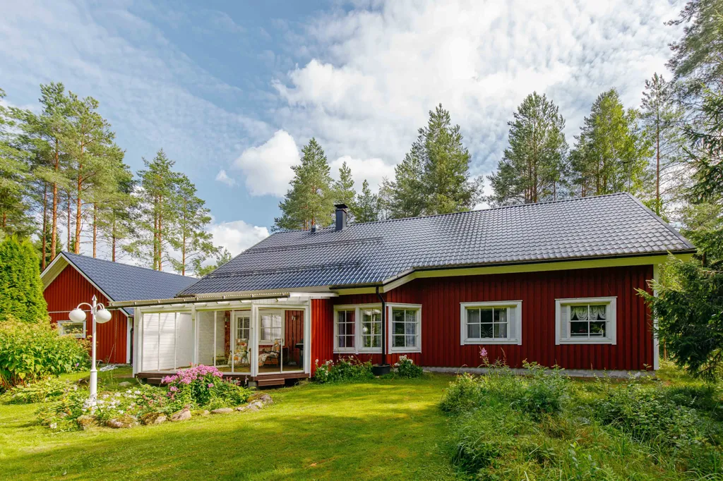 Välivaade - Spacious Detached House with Garden in Riskunmäki