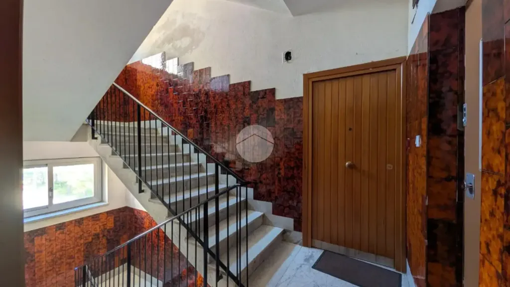 Pièces - 5-Room Apartment with Balcony in Palermo