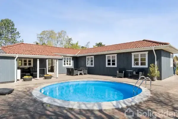 pool_area