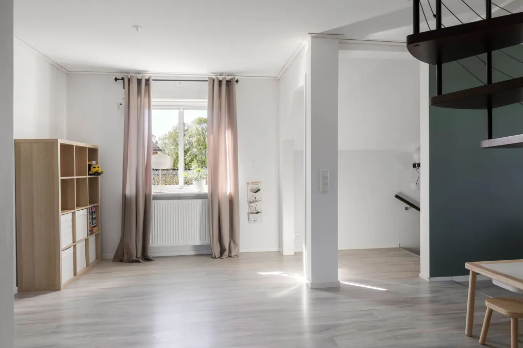 Séjour - Spacious Villa with Garden in Tibro