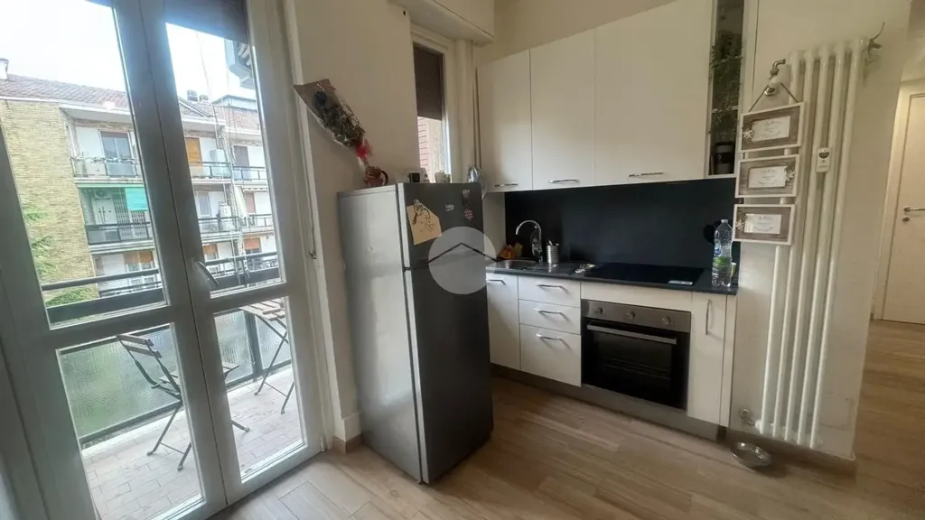 Cuisine - Rearfitted Flat with Balcony in Milan