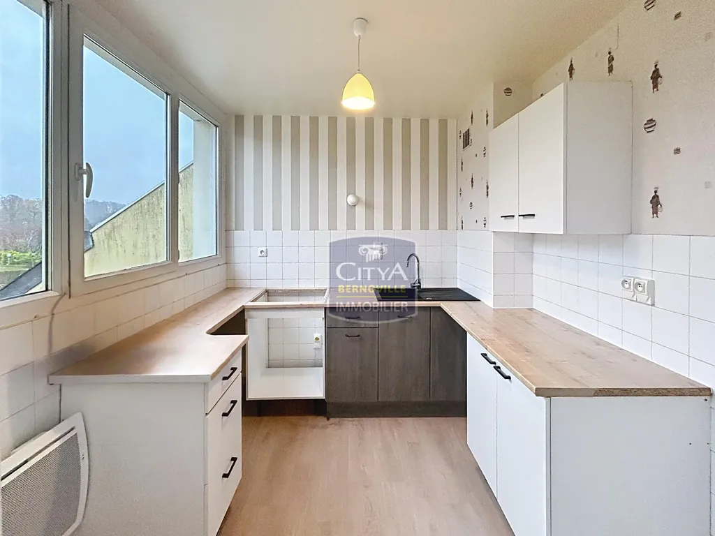 Cuisine - Appartement Lumineux avec Balcon à Homblières