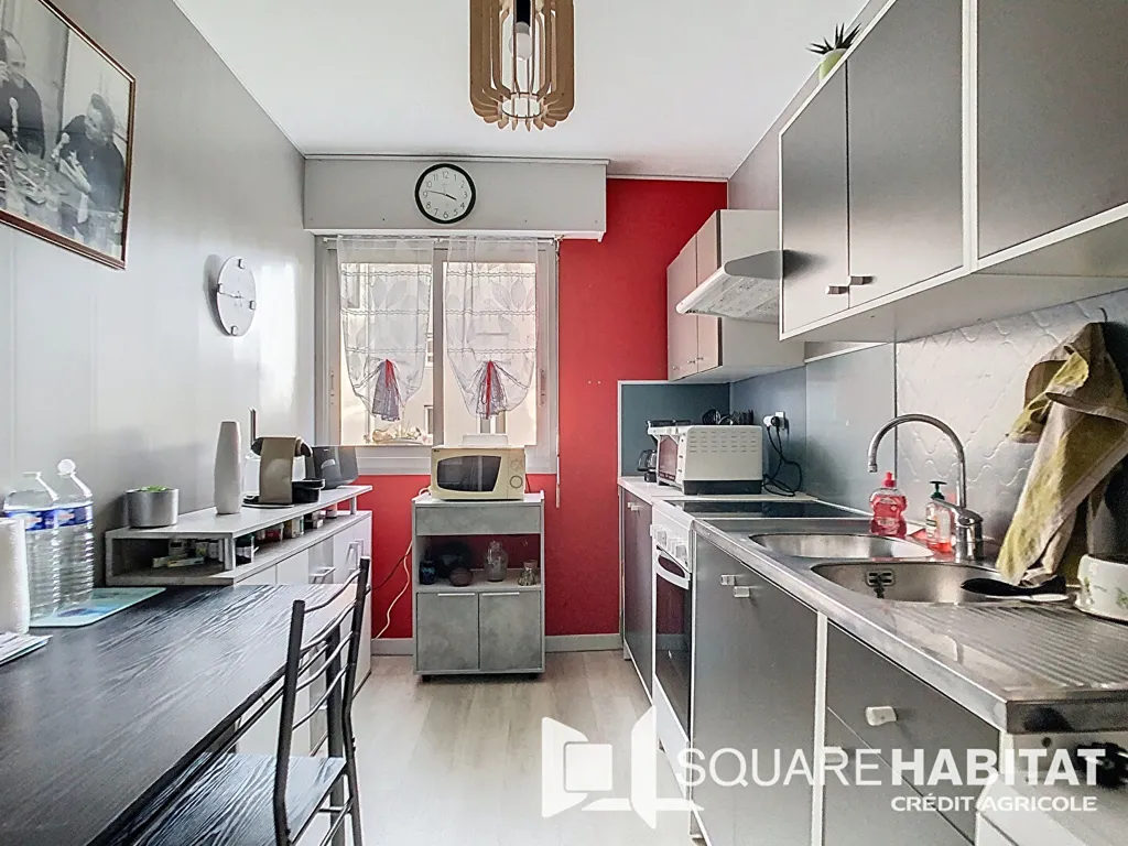 Köök - 3-Bed Flat with Garden Access in Flers