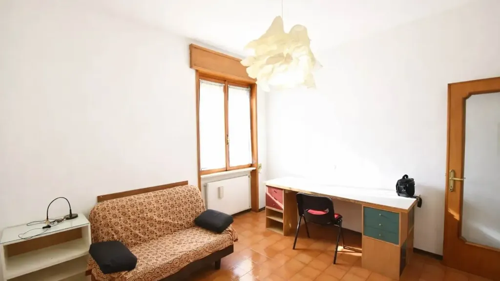 Chambres - Spacious Apartment with Balcony in Piacenza