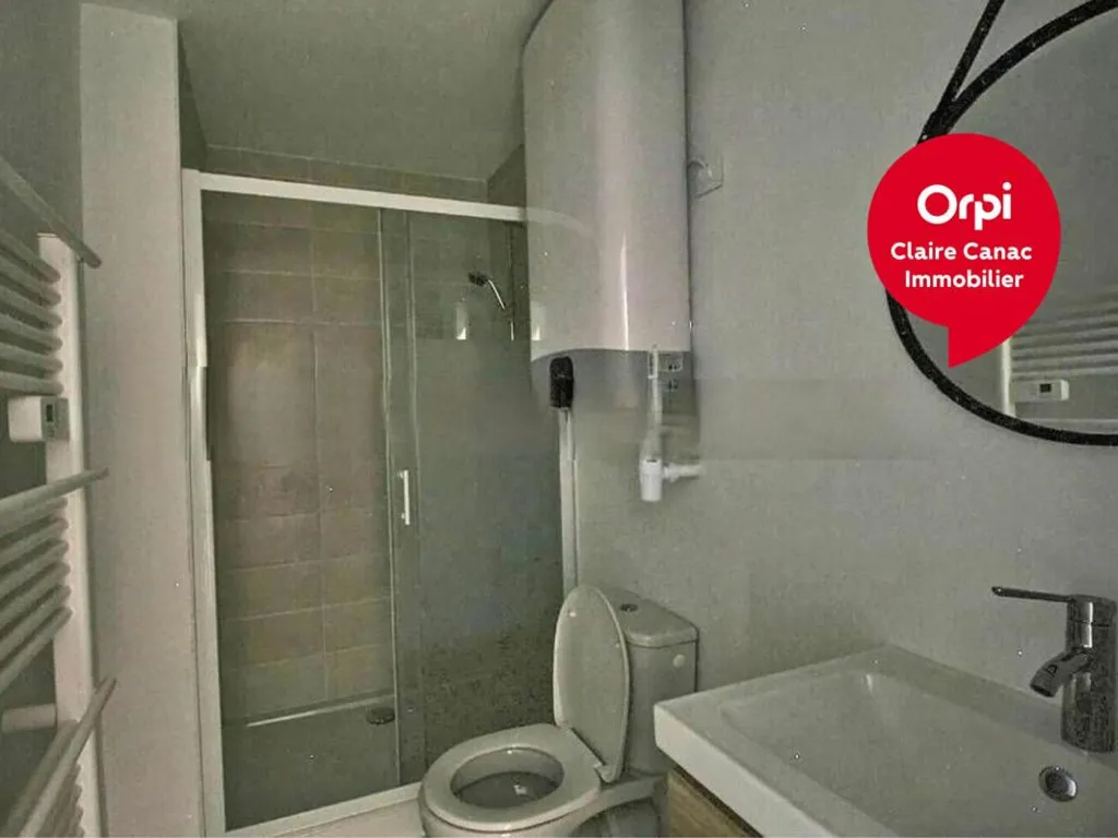 Salles de bain - Appartement Meublé 1 Pièce à Castres