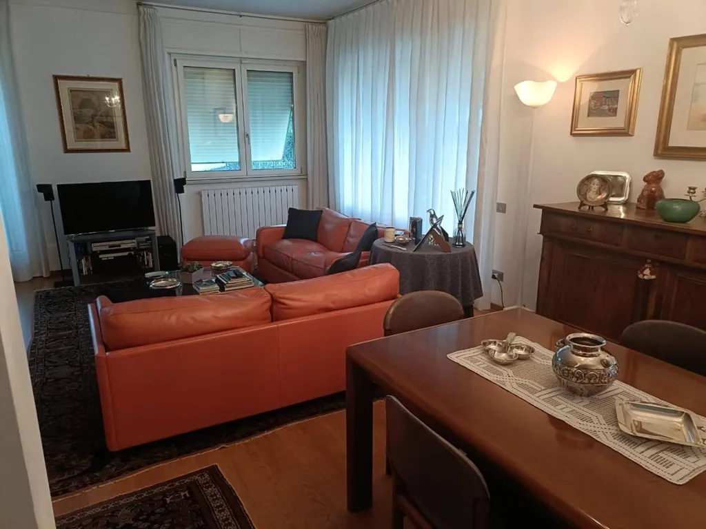 Séjour - Independent House with Garden in Fabriano