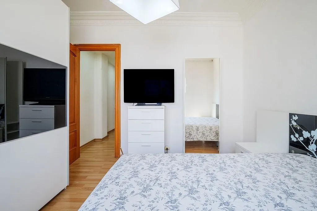 Chambres - 3-Bed Apartment with A/C in Zaragoza