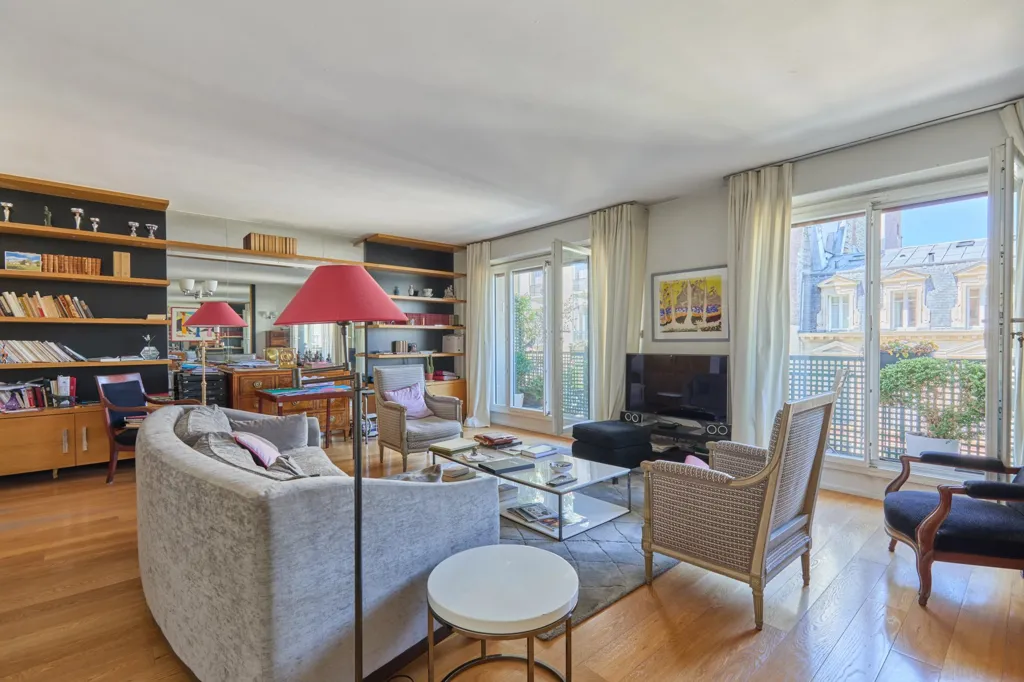 Living Room - Paris Apartment with Balcony in Passy