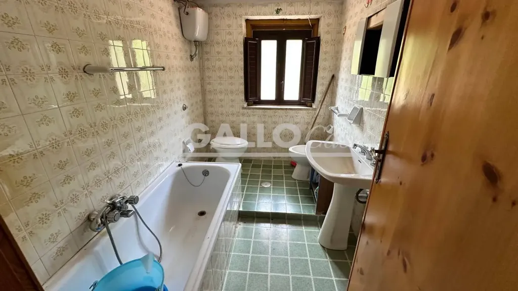 Bathrooms - Villa with Multiple Apartments near Camigliatello Silano