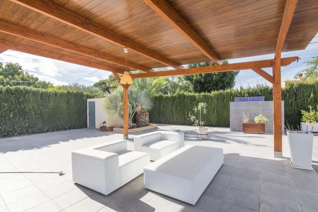 Terrasse - Luxury Villa with Pool in Elche