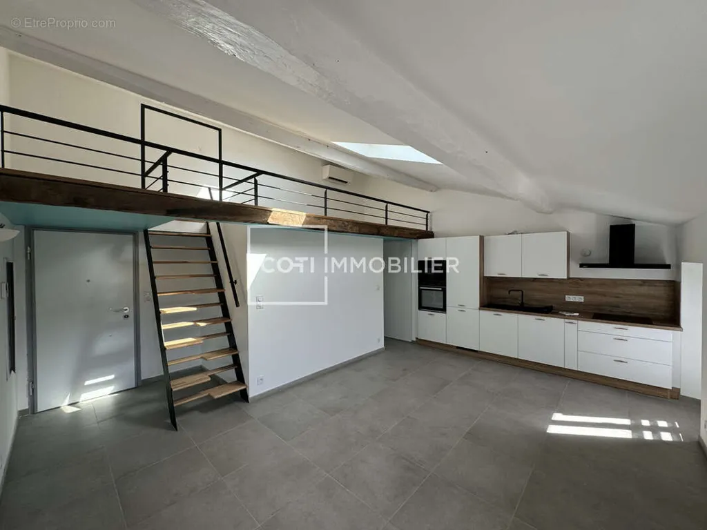 Cucina - Modernised 2-Bed Apartment in Propriano Centre
