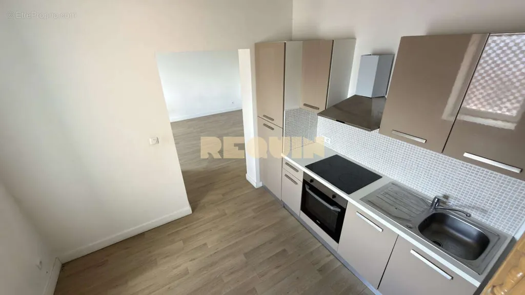 Köök - Duplex Apartment with Balcony in Lille Wazemmes