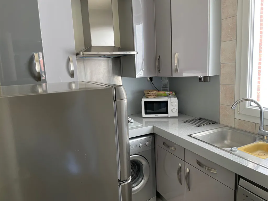 Köök - Charming Flat with Paris View in Clamart