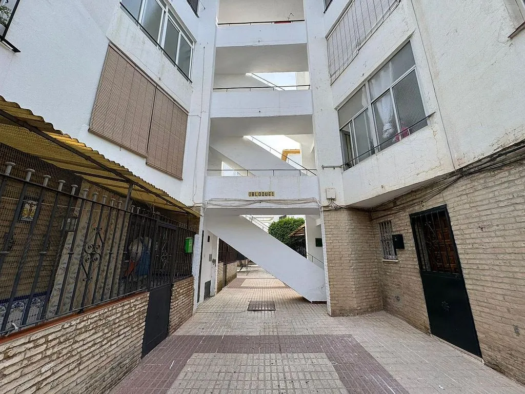 Aed - 1-Bedroom Flat with Terrace in Écija