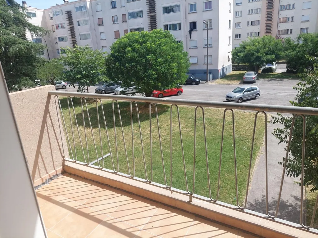 Balcony - T4 Apartment with Balcony in Clavières