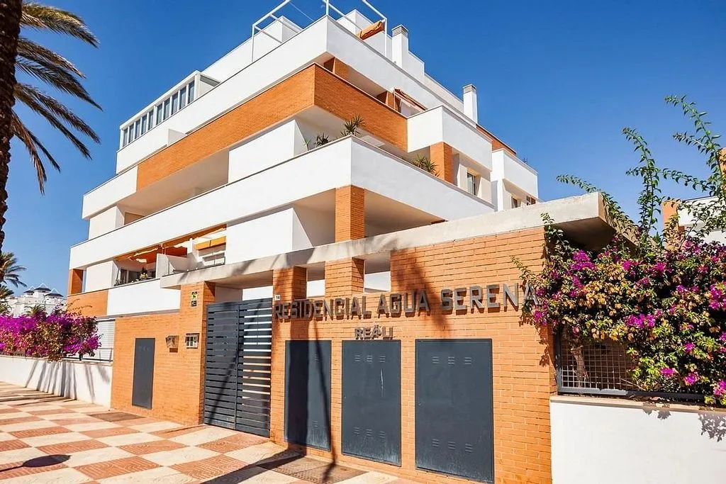 Välivaade - Penthouse with Pool in Playa Serena