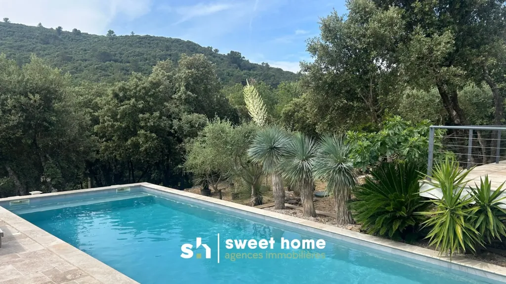 Piscina - Modern Villa with Panoramic View in Néoules