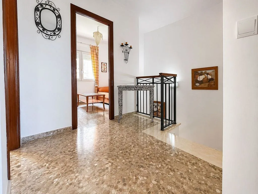 Ingresso - Terraced House with Pool in Torre del Mar