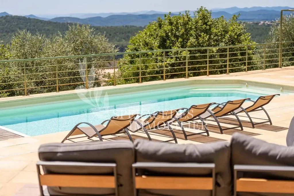 pool_area