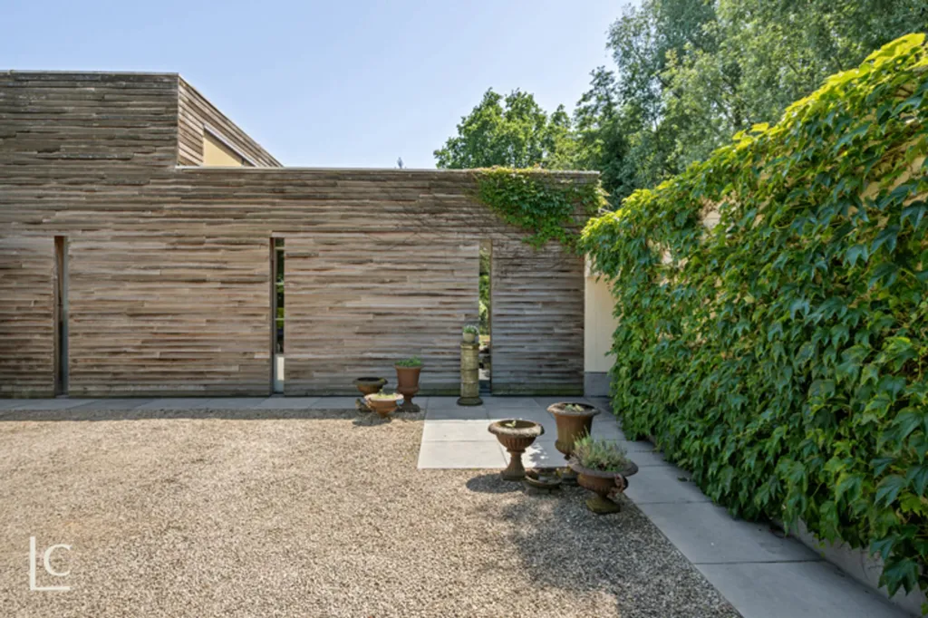 Aed - Multi-Functional House with Pool in Gent