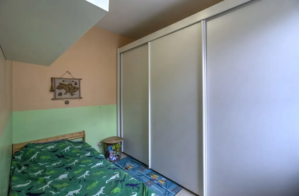 Magamistoad - Two-Bedroom Apartment with Garden Access in Saint-Nicolas