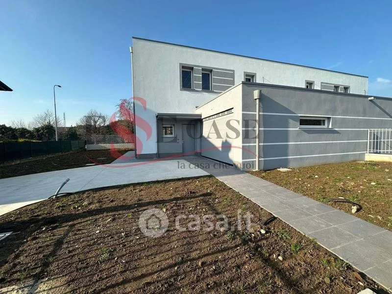 Välivaade - New Bifamiliar Villa with Private Garden in Mapello