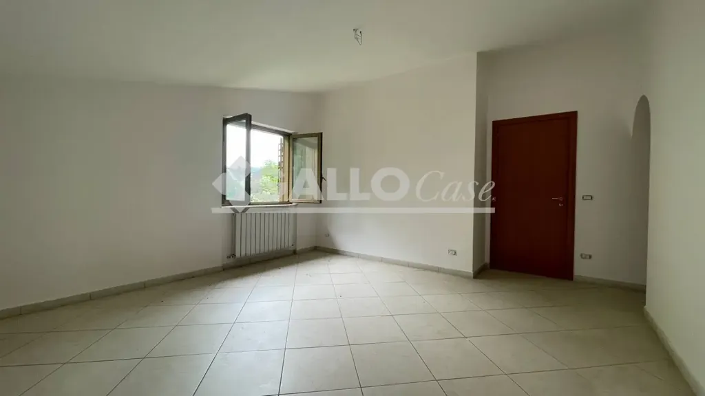 Pièces - Mansard Apartment with Balcony in Mendicino