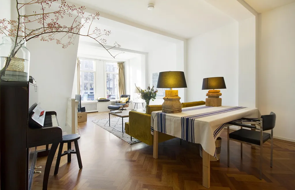 Salle à manger - Ground Floor Apartment on Canal in Nine Streets
