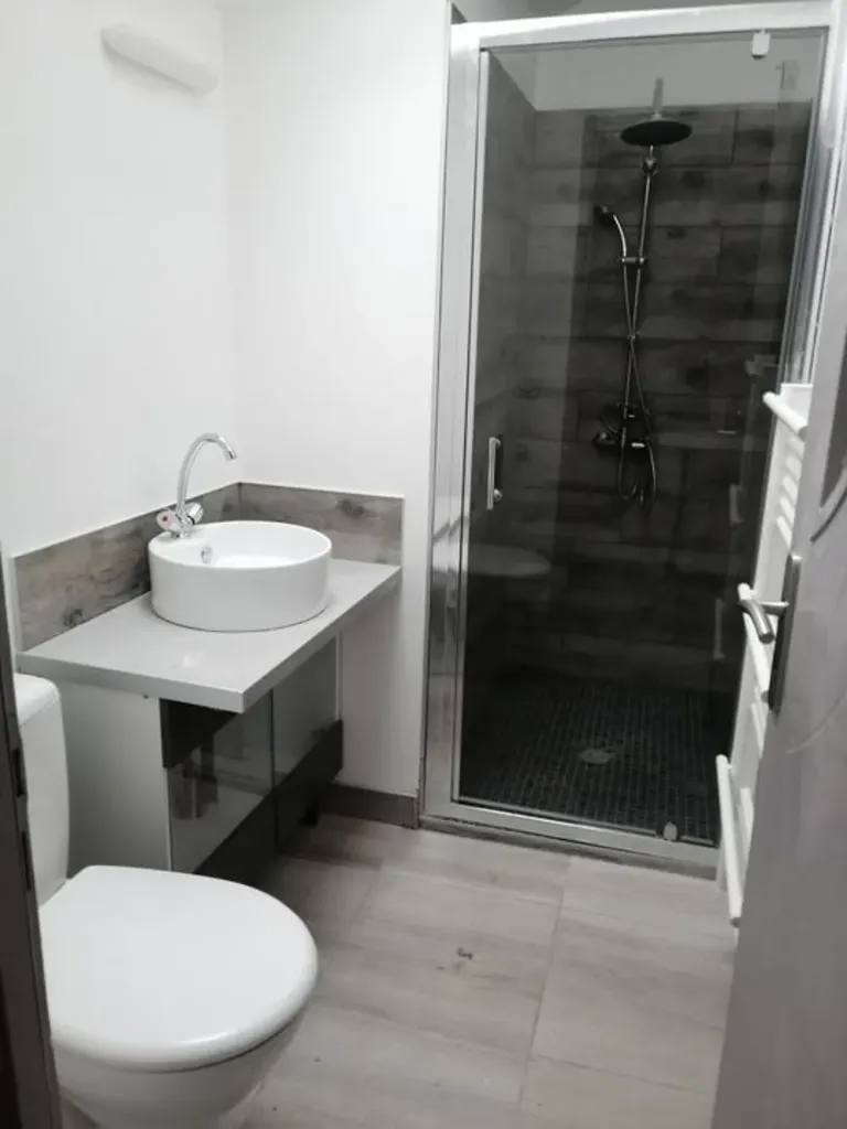 Vannitoad - Meubled 2-Bedroom Apartment in Tarbes