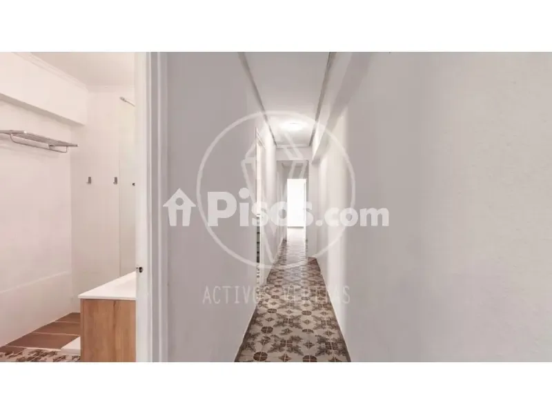 Hallway - Bright Apartment with Balcony in Paterna Centre