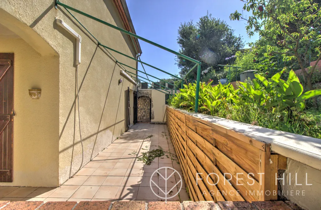 Terrasse - Maison 4 Faces avec Jardin à Céret