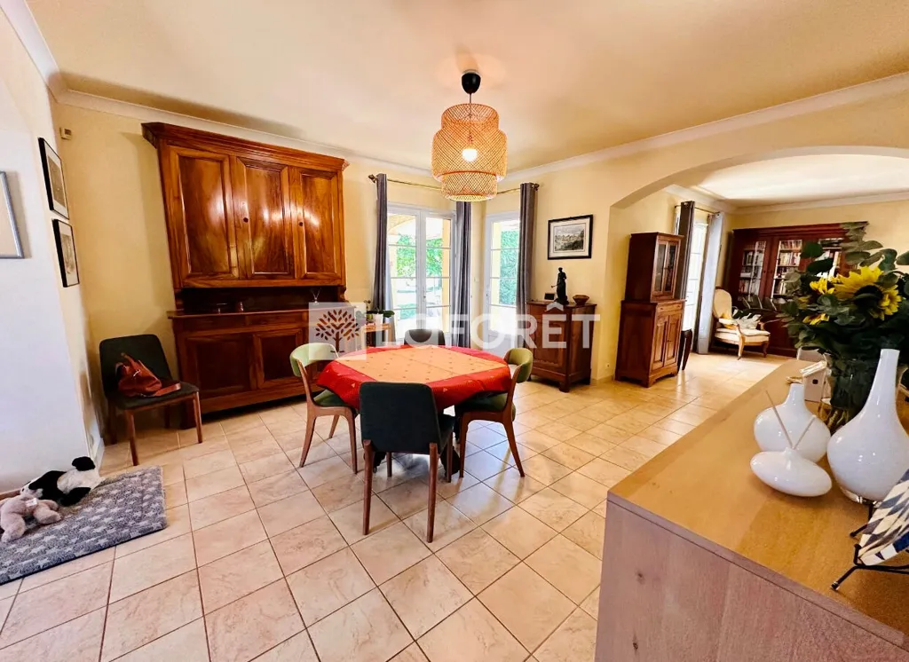 Söögituba - Villa with Pool in Pont de Crau