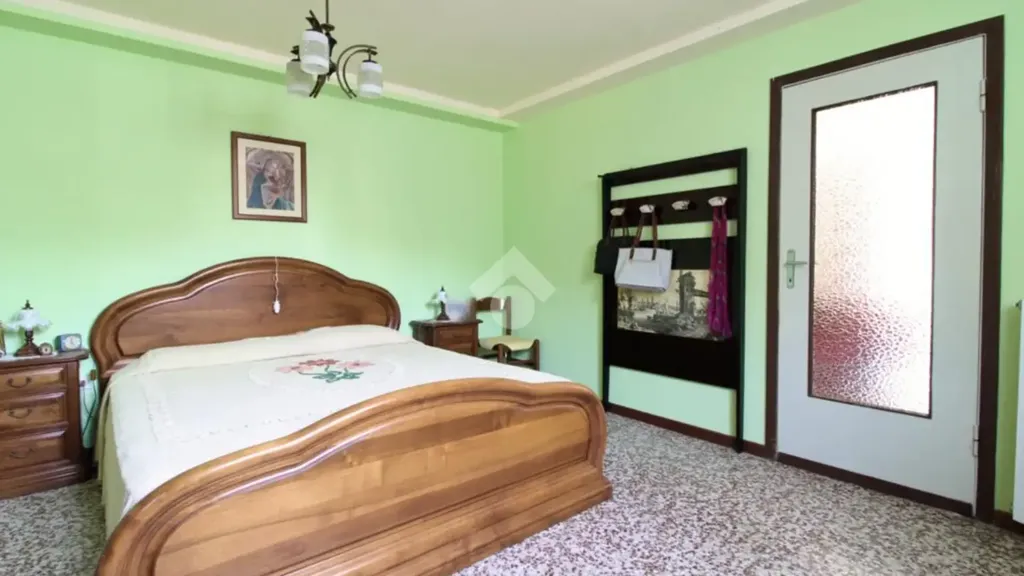 Magamistoad - Villa with Two Units in Garlasco