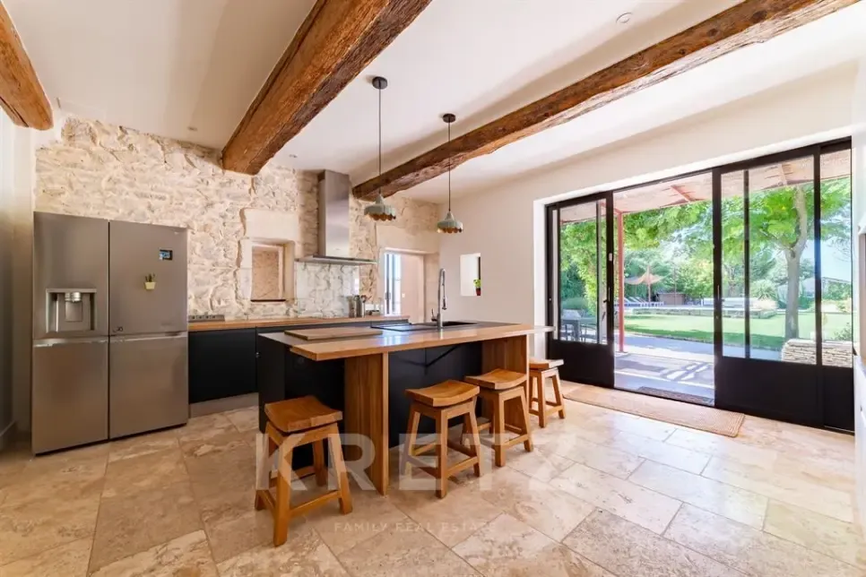 Cucina - Renovated Barn with Pool near Nîmes
