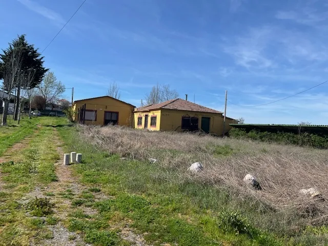 Aed - Industrial Warehouse with Restaurant in Salamanca