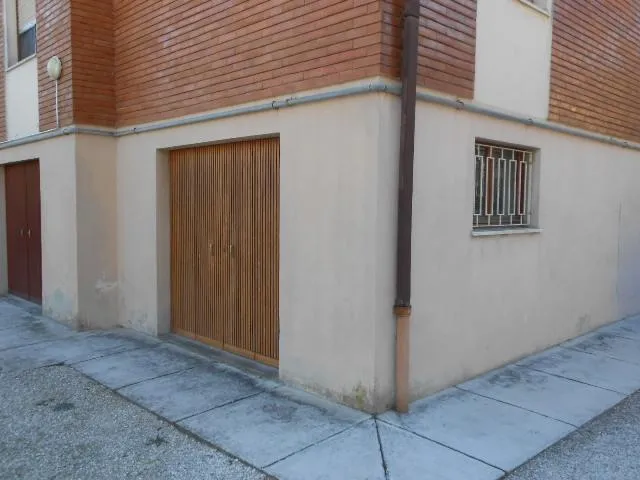 Välivaade - Apartment with Private Garage in Jesi