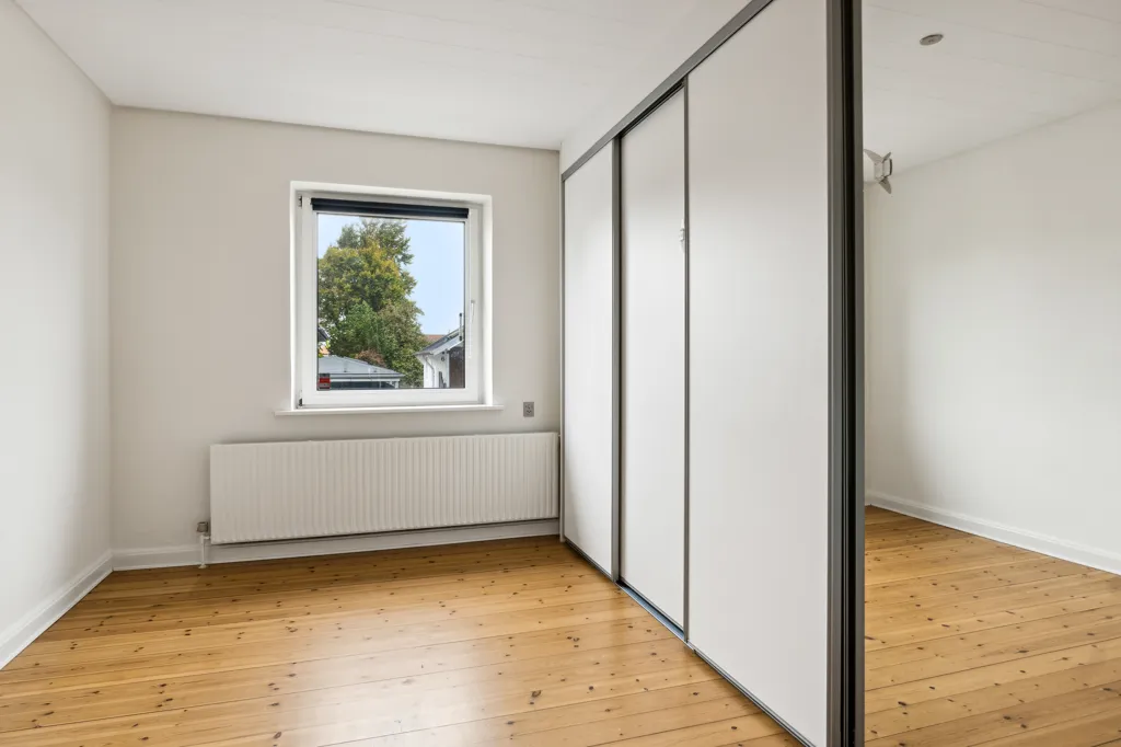 Chambres - Villa with Potential for Renovation in Herning