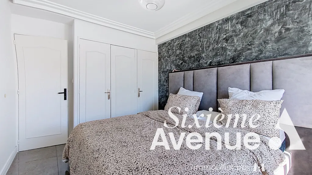 Magamistoad - Contemporary Flat with High-End Renovation in Saint-Priest