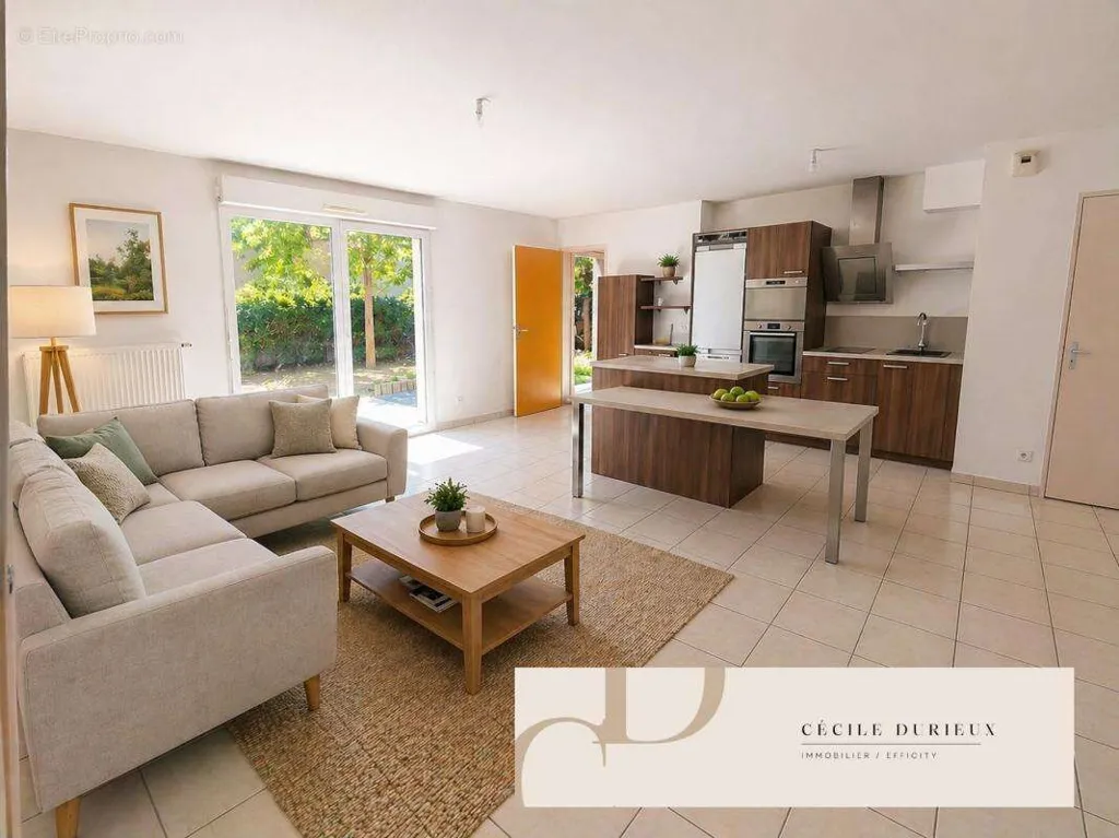 Soggiorno - T2 with Garden in Villeurbanne