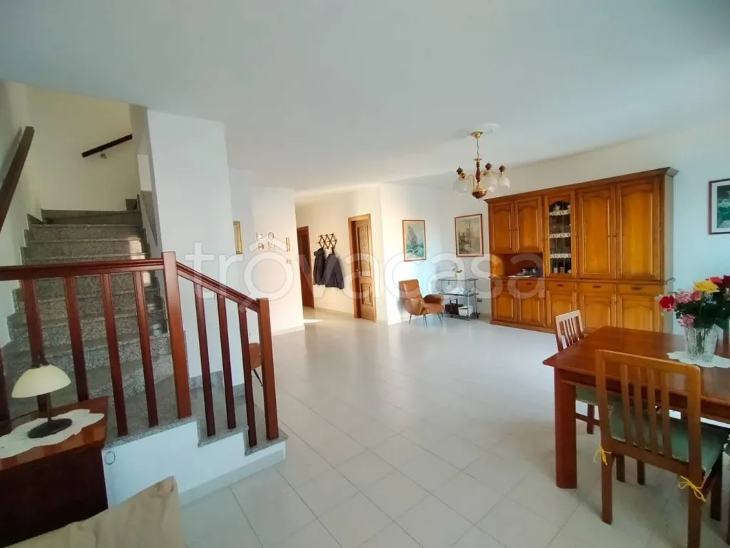 Söögituba - Terraced Villa with Private Garden in Rivara